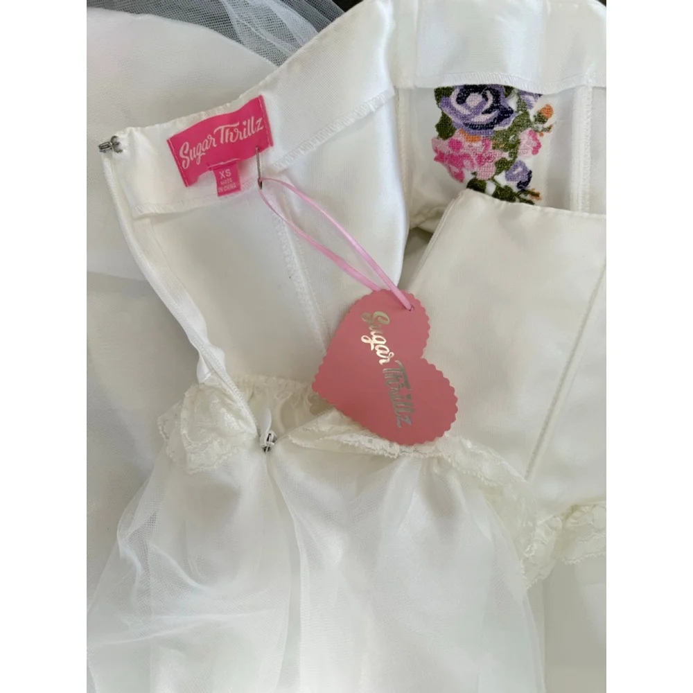 Sugar Thrillz Garden GateWhite Multicolor Floral Embroidered Tulle Mini Skirt XS